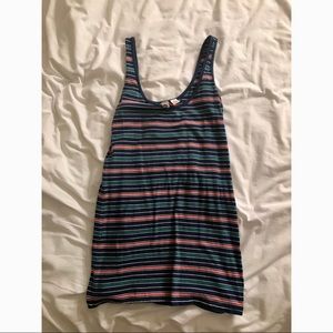 Striped stretchy tank top